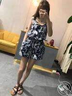 朋友店偷拍偷窥到表妹私密(最后一次发视频贴)1