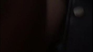 拍女友的大屁股蝴蝶B给大家欣赏