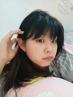 我表姐，02年的，希望大家尽情发挥意淫0