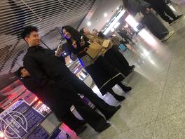 分享-被搭讪的母狗，想到自己马上变为肉便器而高兴