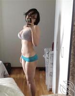 内衣好像买小了 自恋一下1