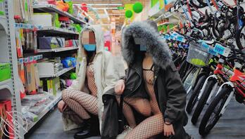 大胆露出，良心贴