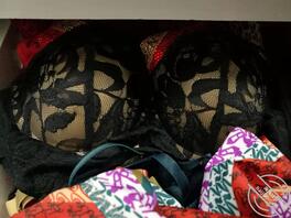 楼下的维族少妇1