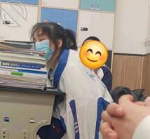 把我学生严俐媛操的第二天上课打瞌睡
