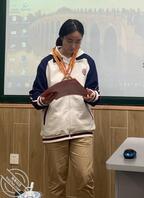 我女儿是学校拉拉队队长，但是感觉被轮过了2