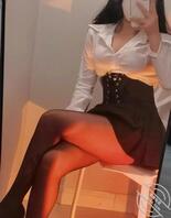 第一次发帖，求哥哥撩