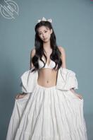 如果你们专业展开摄影作业，你的同学穿成这样完成作业，你会想对她做什么呢？2