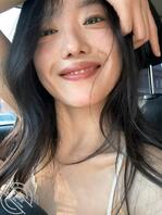 姐姐回来咯，臭弟弟们快把你们的精液射给我吧