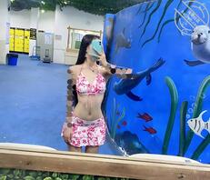 【视频】被离异闷骚人妻少妇舔遍上下，爽度拉满，射完她腿软了0
