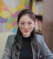 小姨是初中老师也是一个名副其实的骚货，求大家辱骂