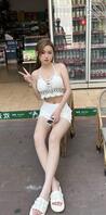 绿帽龟儿贡献女朋友 希望各位野爹留言辱骂 