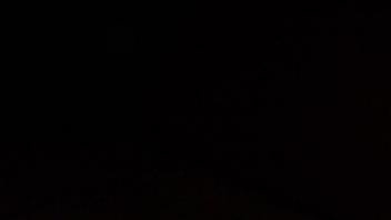 勾搭租房老板娘成功，东北大妞就是放浪