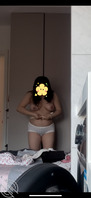 放暑假中的表妹的大咪咪，竟然被我拍到了，海友们觉得我表妹怎么样0