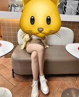 大姐在家丝袜总是乱丢，有没有戏0