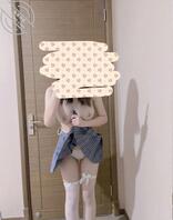 想在镜子面前做爱，看着自己被操肯定特别淫荡2