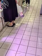 跟拍两个熟女1