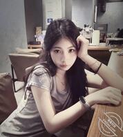 哥哥，不能进去，但可以射我脸上呗，我看着你打出来1