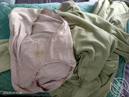 恋母，偷拍妈妈原味内裤0