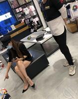 （原创）不顾老爸和阿姨他们在家，酒后精虫上脑，把在洗澡的老妈给强干了..0