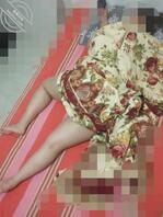 (原创)老爸不在家,拿下淫荡老妈,妈妈太骚宁可不吃饭也要上下嘴同吃吃鸡巴1