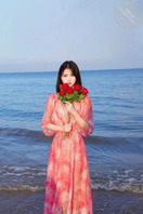 气质女神徐枫灿，反差吞精颜射骚母狗1