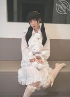 萝莉骚女 地铁露出