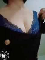 45岁熟女 装高冷清纯怎么拿下0