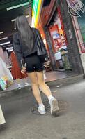 街拍大长腿美女1