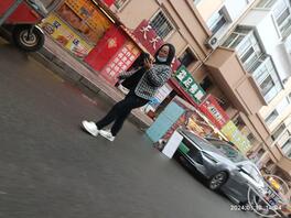 公园老头乐5（看看都是谁的媳妇谁的妈）2