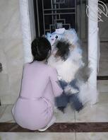 （原创）后妈生日的这天，我送了她一份大大的生日礼物，把她强上内射了。1