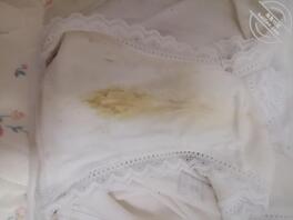 偷拍女友闺蜜内裤1