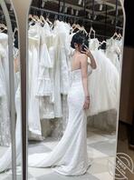 我叫张国锋，大四罩杯D。最近在试婚纱准备结婚，喜欢在海角被陌生人狠狠评价