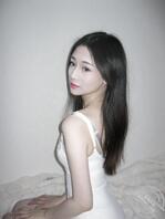 新婚人妻母狗自拍，评论的多才有后续。1