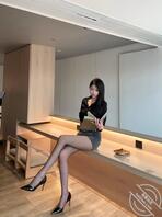 我的骚逼亲姐 有什么办法可以让她成为我的胯下母狗0