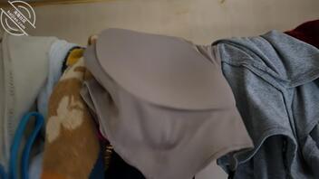 撸骚亲姐手感撸感特别好的奶罩0