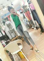 有没有想草我老婆的，发出鸡吧让我老婆看2