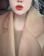 同事的性感红唇和舌头 2