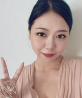 公司职员之——人妻欲望篇雨天楼道露出（十三）1