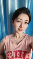  幼儿园女园长网上约炮被爆，实打实的女M母狗一个，被调教的言听计从！0