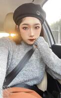 朋友老婆，感觉是个骚货，截图截了两张像是被艹的表情2