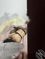 偷看妈妈洗澡