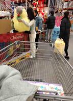 杭州夫妻一起逛山姆 