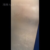 （原创）半夜老妈在浴室里洗澡，被我闯入强上内射了