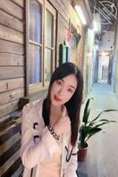 学姐你的骚逼怎么合不拢了？