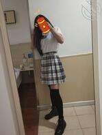 偷拍紫色jk裙女大裙底