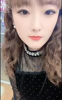 朋友的老婆美美 好想大力操她的骚红唇 在她嘴里射精