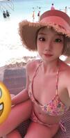 有没有爸爸想插欣欣的小穴呀1
