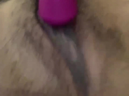 老婆玩小玩具流白浆