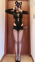 一起共享一下老婆吧。