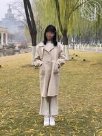 过年看见自己的小姨子，有一种莫名的冲动。1